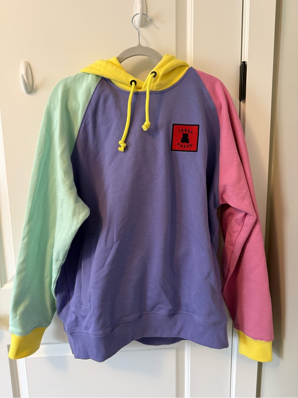 Teddy Fresh Pastel Colorblock Crewneck Sweater in Purple, Pink, Mint, Yellow
